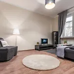 Madelaine By Renters Appartement