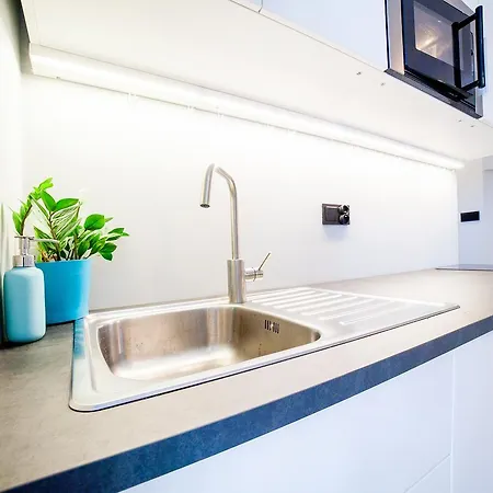 아파트 Madelaine By Renters *