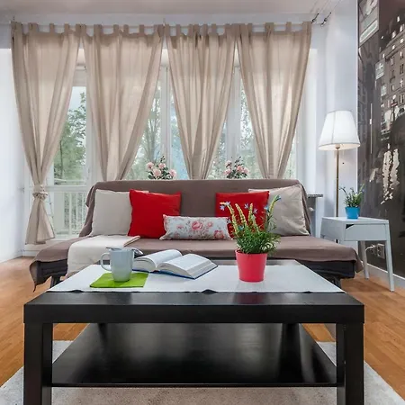 Apartment Madelaine By Renters *